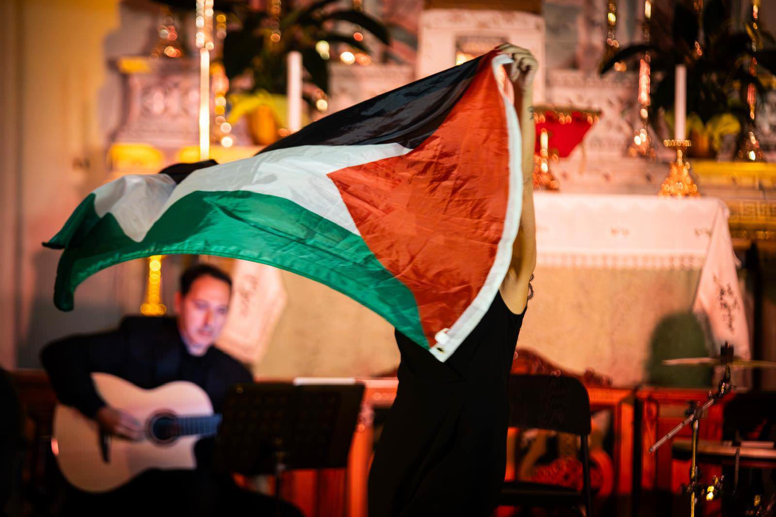 Vico Viviani di e con Fiorenza Calogero a Pietradefusi - Foto di Antonio Esposito
